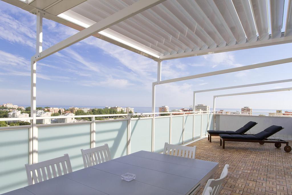 Attico Stema Luxury Lägenhet Misano Adriatico Exteriör bild
